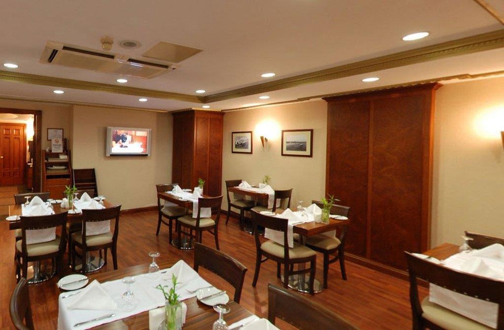 Titanic Comfort Sisli Istanbul Restaurant billede
